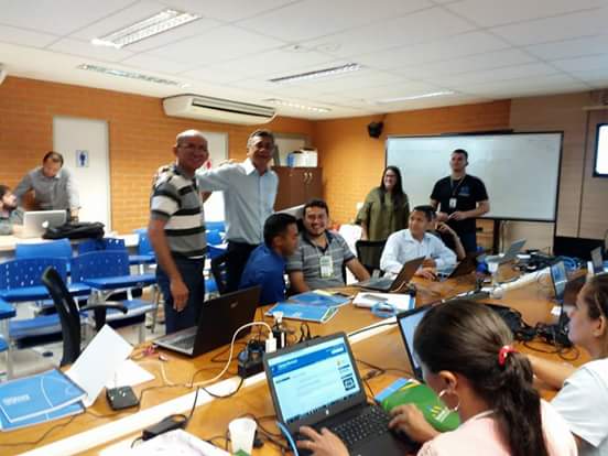Presidente da Câmara Municipal de J/F visita sede de treinamento da interlegispi.