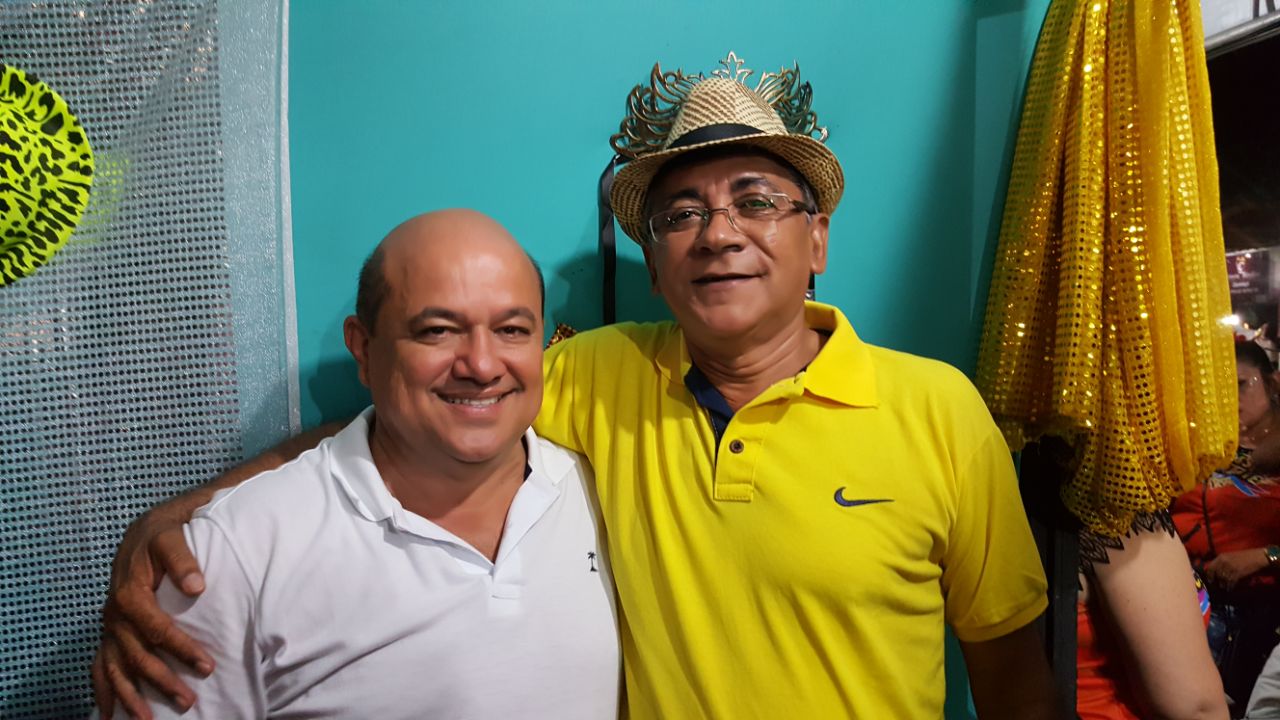 Presidente da CMJF Vereador Roberval Santos participa de reunião com ex.prefeito Ricardo Camarço e proprietário da empresa concept